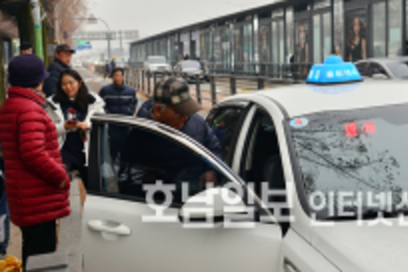 광주 택시 기본요금 4300원→4800원…22일 자정부터 적용