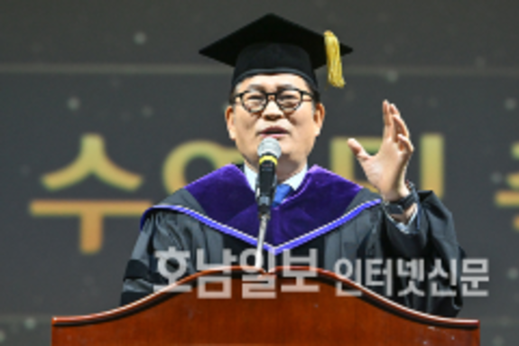 송영길 "정치적 고향 인천으로"… 재보선 출마 힘 실어